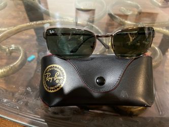 Ray ban