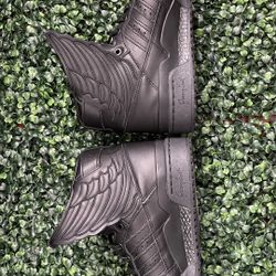 Jeremy Scott Adidas Forum Size 9