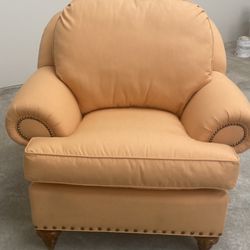 Ethan Allan quality Accent Chair. 