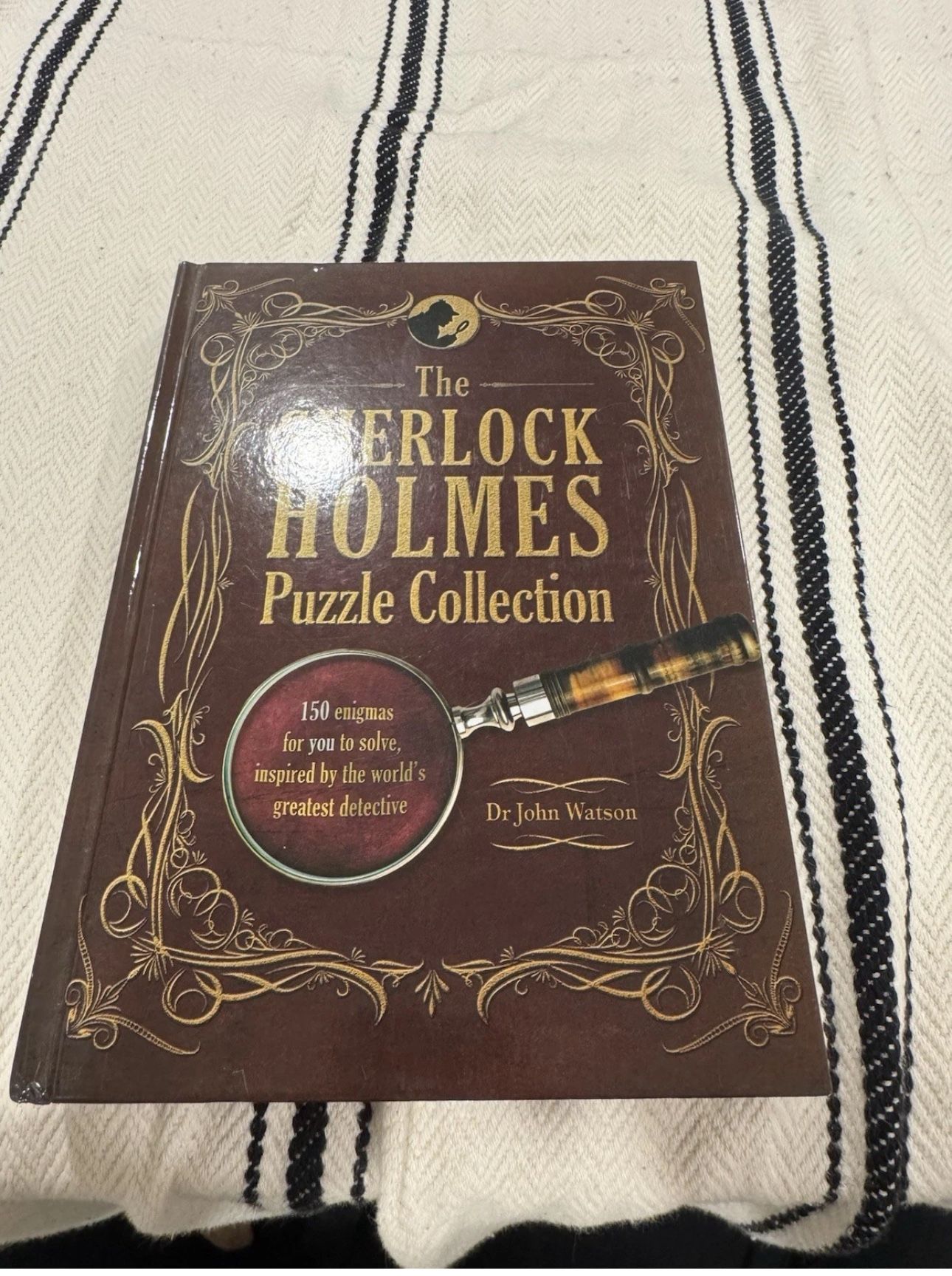 Sherlock Holmes Puzzle Collection : 150 Enigmas for You to Solve, Inspired by...
