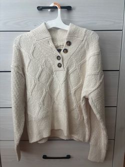 Women’s Sweater Universal Thread from Target