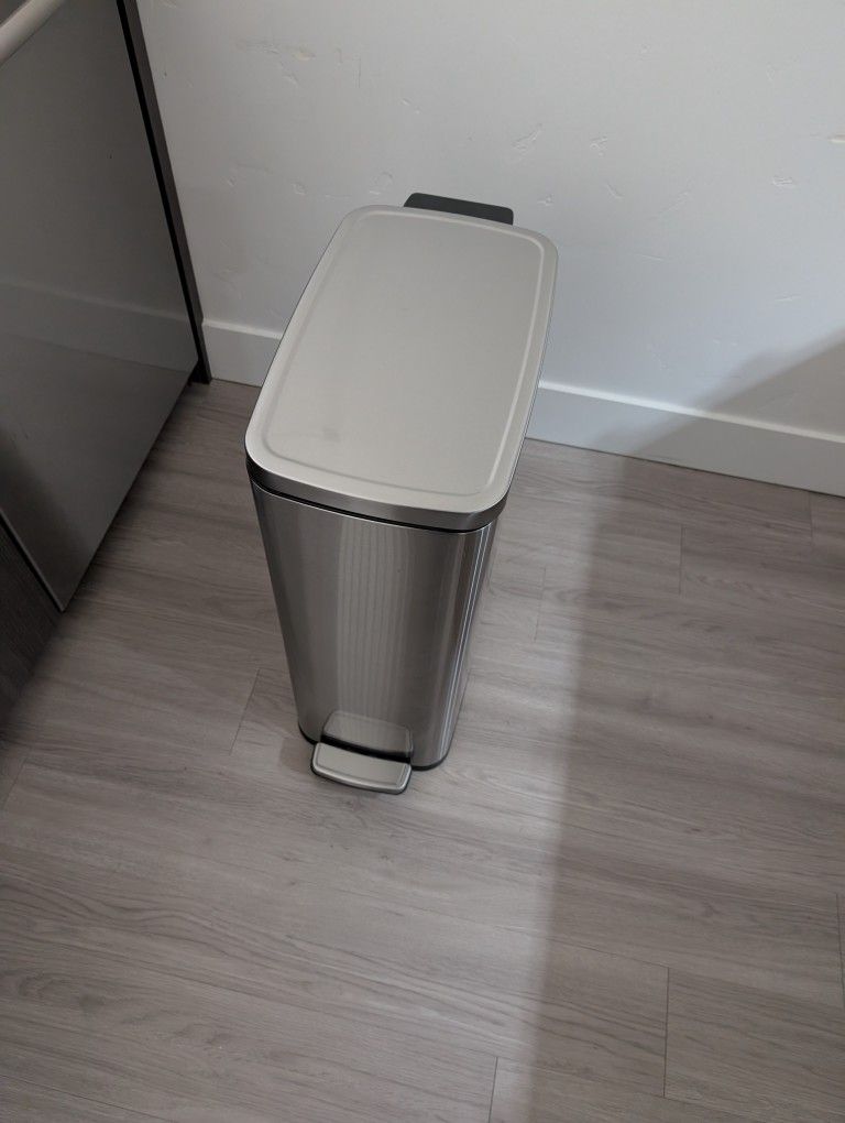 45L Slim Step Trash Can 