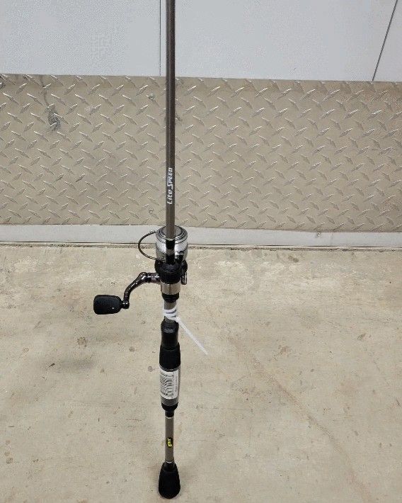 Speed Spin 75 5'6" Light Spinning Combo