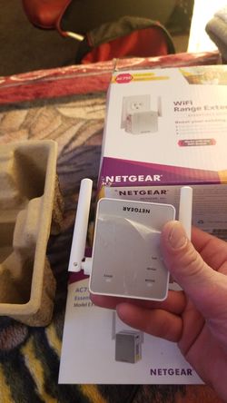 Netgear AC750 WIFI booster extender