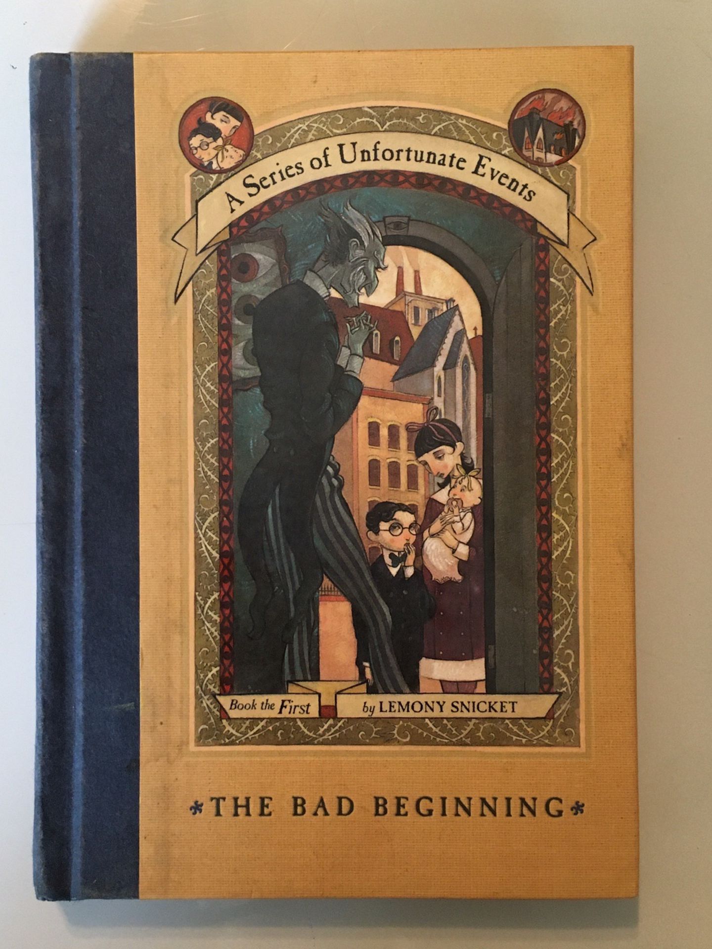 Lemony Snicket’s (A Series Of Unfortunate Events) #1 : The Bad Beginning