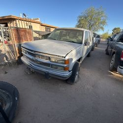 Chevy Suburban 