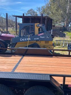 2018 John Deere skid steer