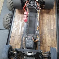 Drag Racing Rc Traxxas With Lots Of Hop Ups 