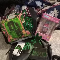 BNWT WICKED BACK PACK ,2 PC SET AND SMART STOP WATCH