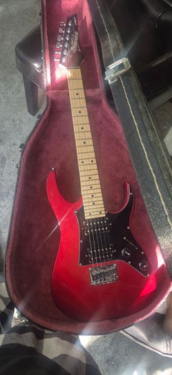 Music  guitar  price in store $200