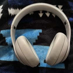 Beats Studio Pro wireless