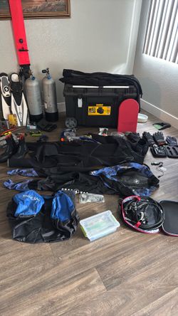 Aqua Lung scuba gear!!
