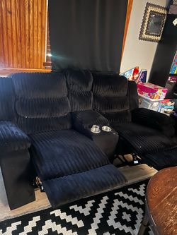 Reclining couches