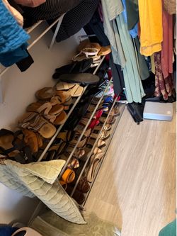 Shoe rack
