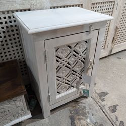 Handcrafted One Door Accent Table In White 