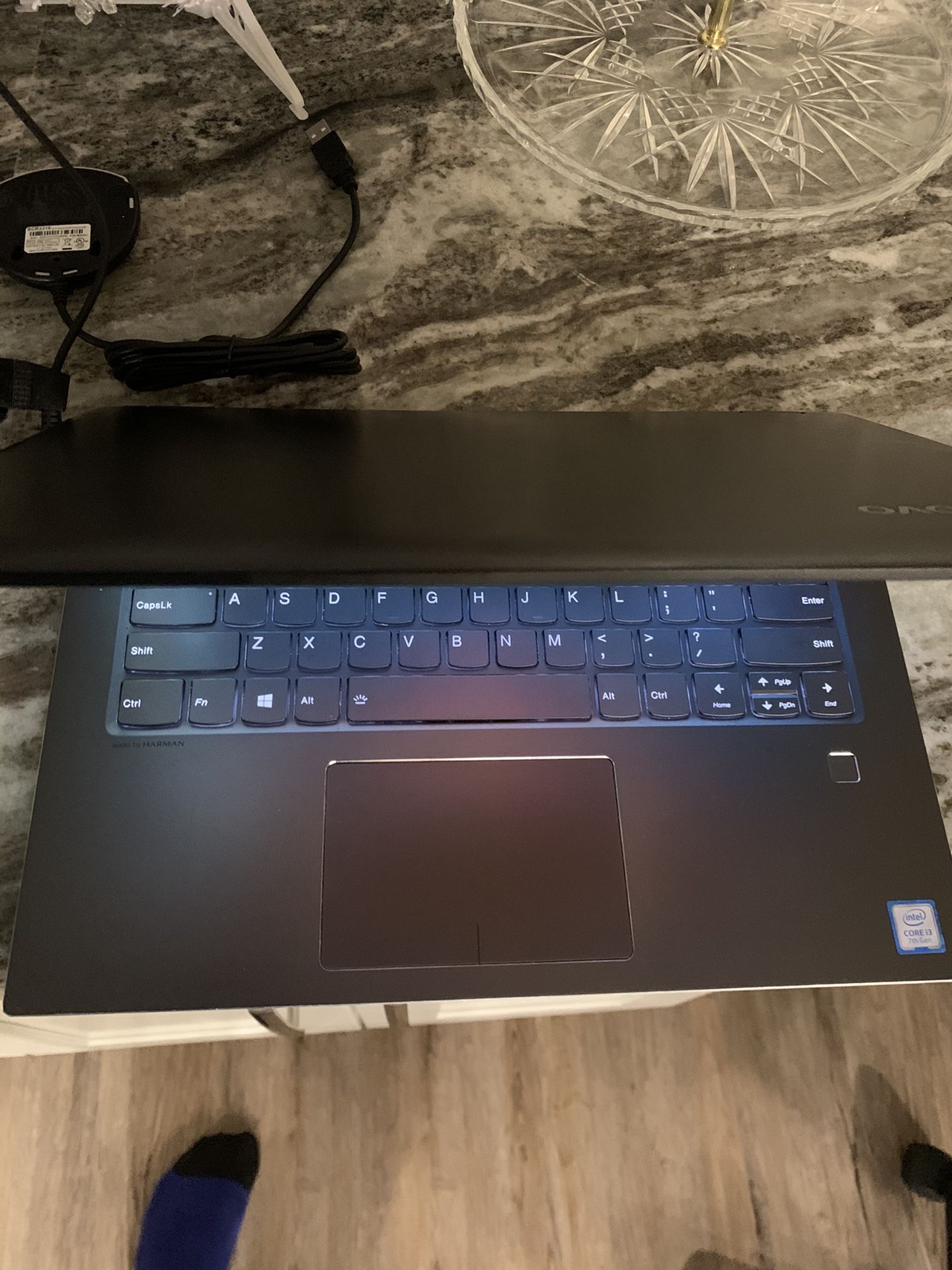 Lenovo Flex 5 1470 i3
