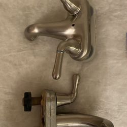 Pair of (2) Bathroom Sink Faucets