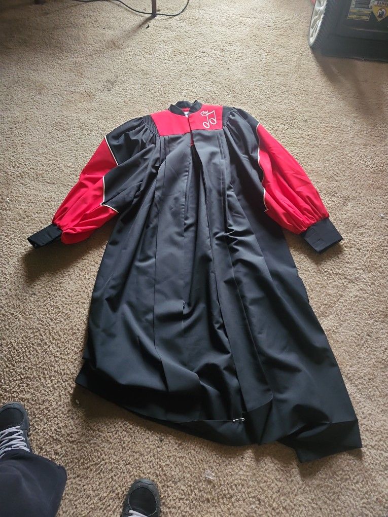 Choir Robe Free