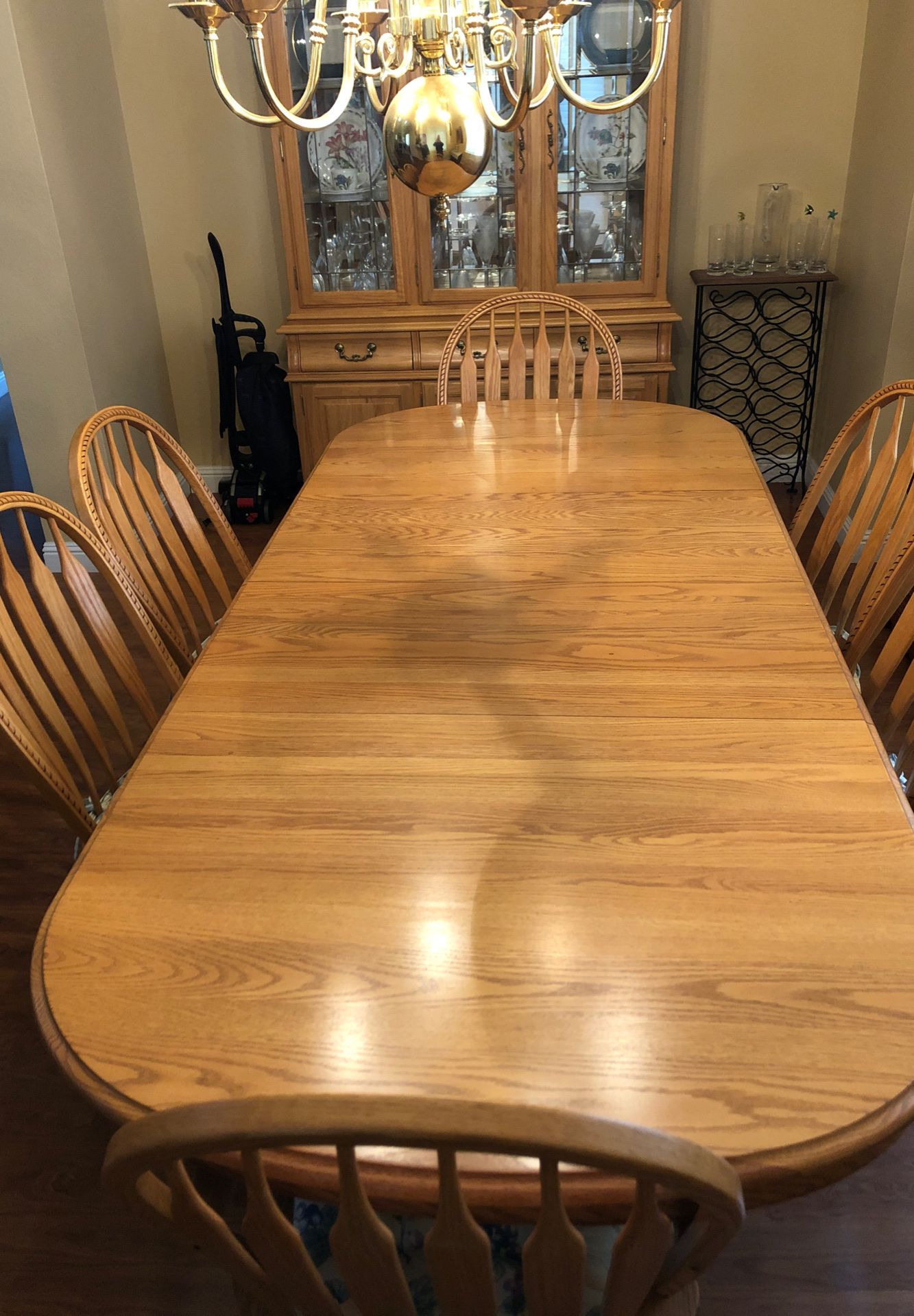 Solid Oak Dining Room Table