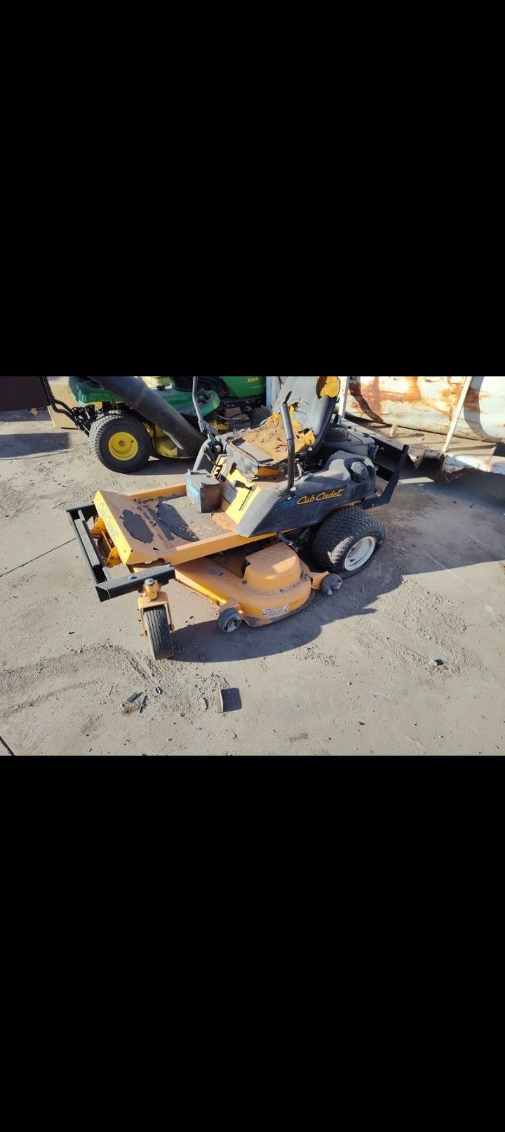 Toro Riding Lawnmower As Is $400