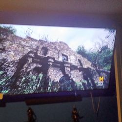 75inch Smart TV And Sound System OBO 