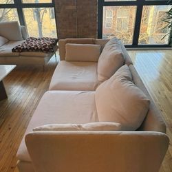 Modular Couch With Chaise Lounge 