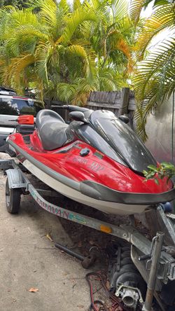 2004 jeski Yamaha cambio por carro