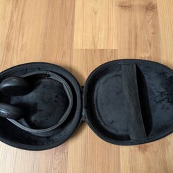 Skullcandy Wireless Headphones 