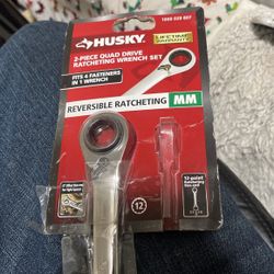 reservable wrench