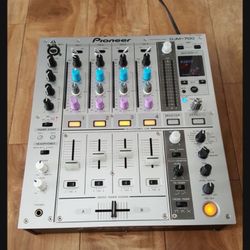 Pioneer DJM 700 for Sale in Bellflower, CA - OfferUp