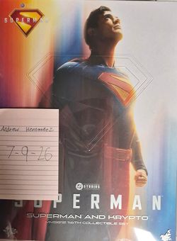 Hot toys 2025 Superman