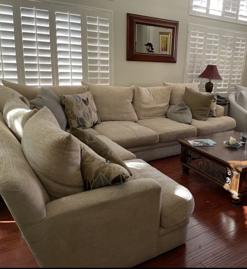Sectional Sofa