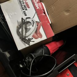 Circular Saw And Reciprocating Saw 