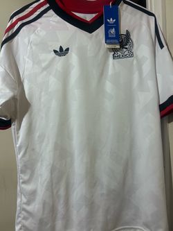 Brand new kids size XL Mexico 2026 kit