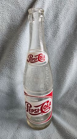 Vintage Sparkling Pepsi-Cola Glass Bottle 12 FL. OZ. -  Chicago, IL