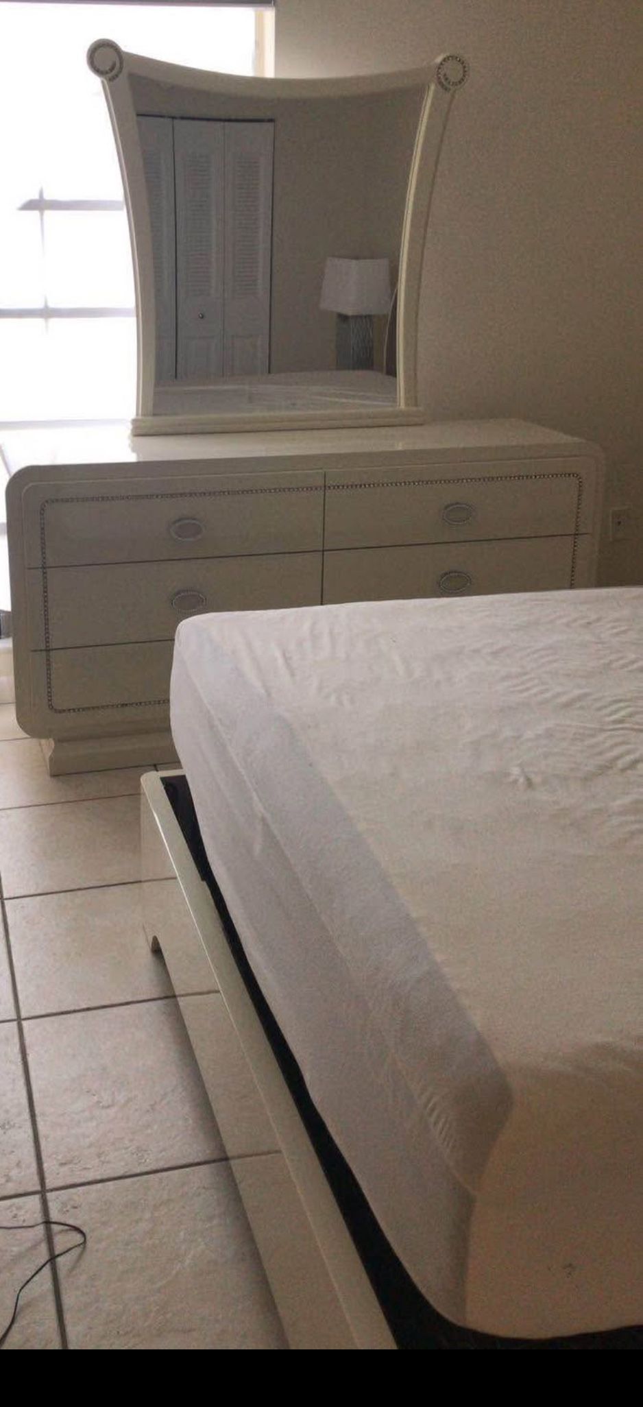 BEDROOM SETS & DECORATIVE MIRROR,New Products : American Fashion Style Bags On Sale