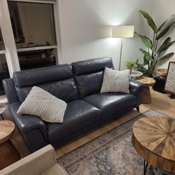 All Electric Reclining Sofa. 