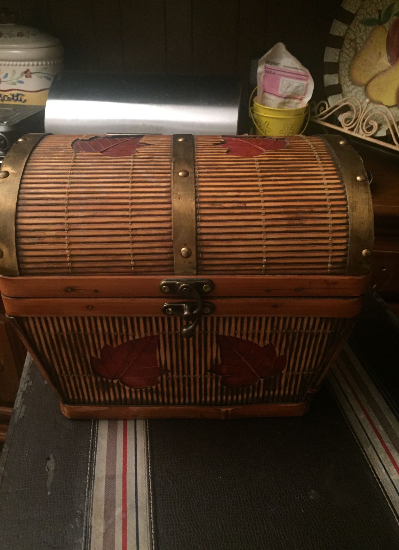 Wicker and bamboo box/chest w/ latch