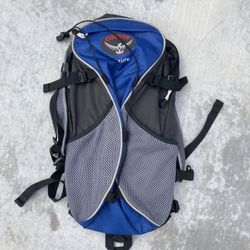 Osprey Daylite Hiking Day Backpack Blue Gray H2O Hydration Compatible Small