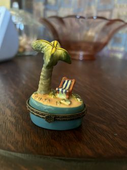 Palm Tree and Beach Chair Trinket Box