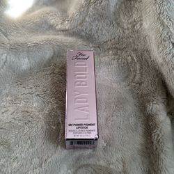 Too faced lipstick