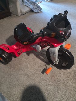 Kids Motorcycle Tricycle Ride-On Toy