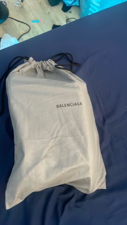 Lightly used Balenciaga tracks Lightly used Balenciaga tracks
