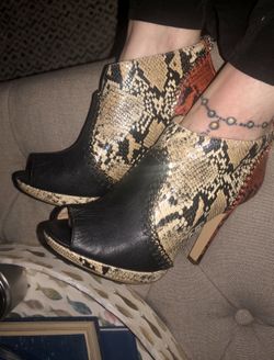 Women’s Heels 
