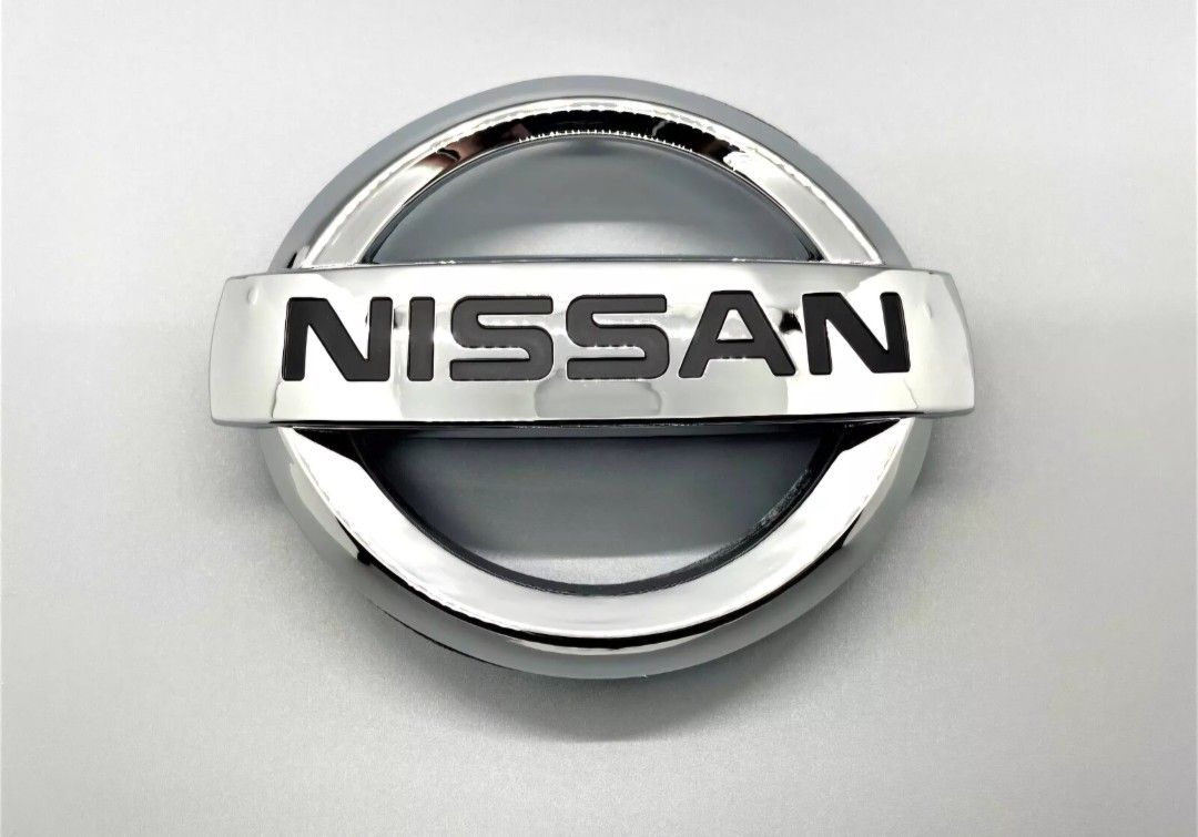 Nissan Altima front grille logo emblem 2007 2008 2009 2010 2011 2012