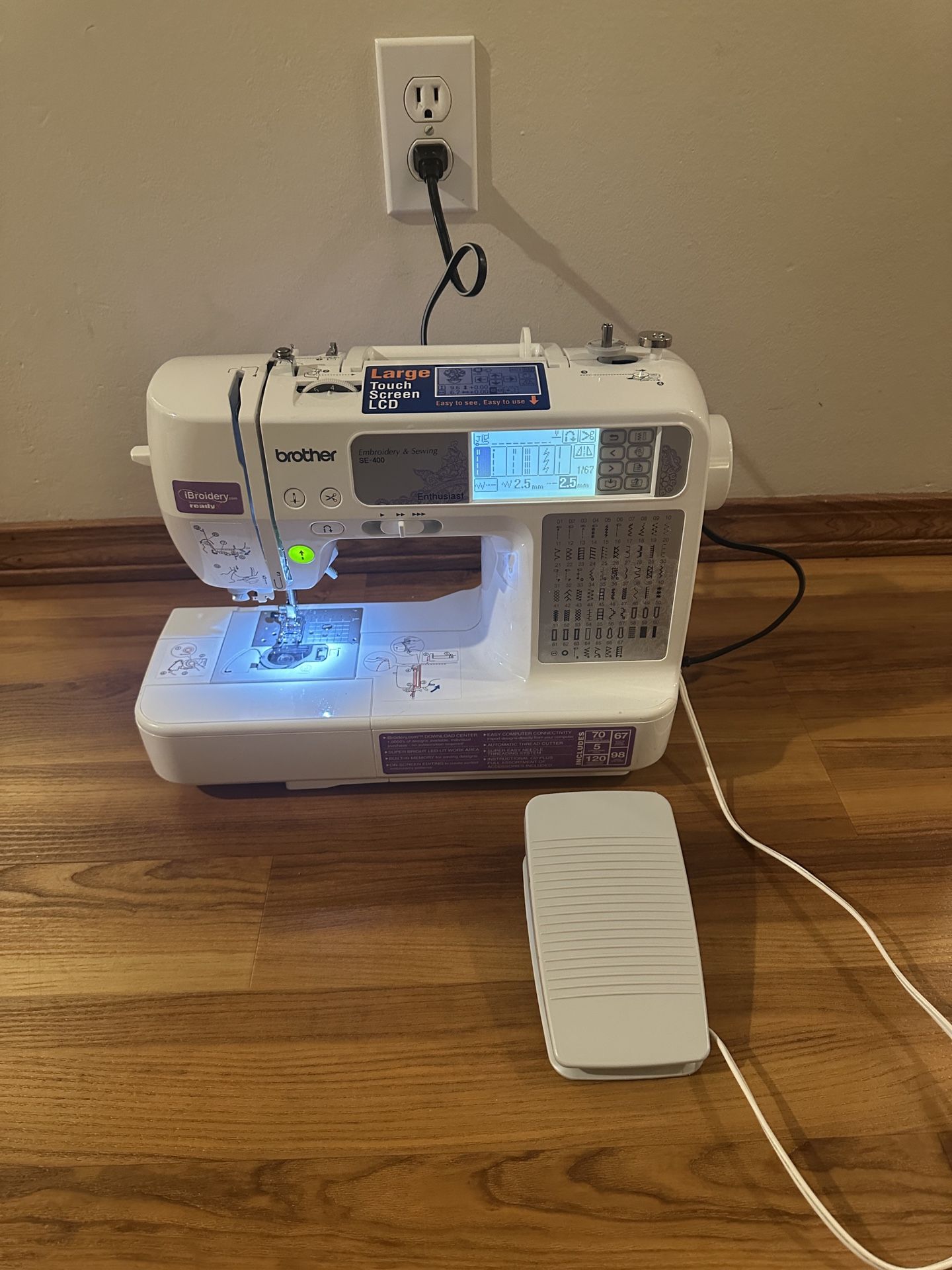 Brother Embroidery SE-400 Sewing Machine