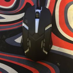 LVLUP Pro Gaming Mouse with DPI Switch