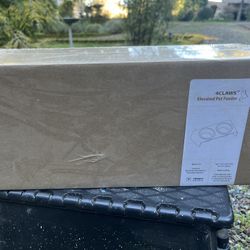 Cat Feeder; Small Dog Feeder; Pet Feeder