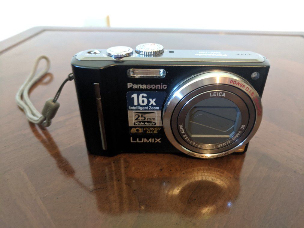 Panasonic Lumix DMC-ZS5 digital camera