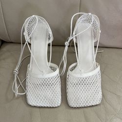 Hollow Mesh High Ankle Heel, White, Size 10W